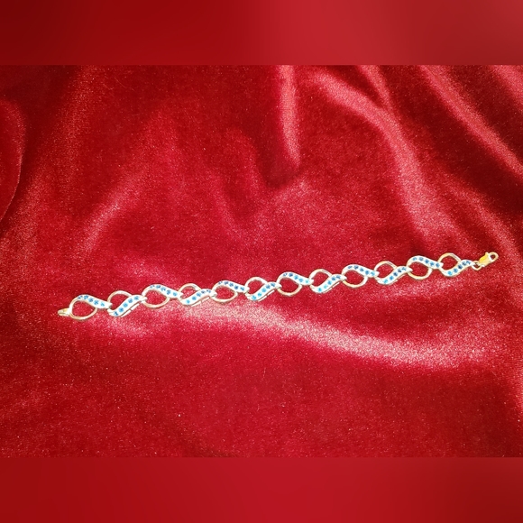 Sterling Silver Artist Signed Blue Stone Bracelet. - Picture 3 of 8